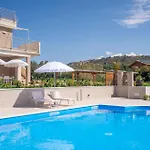 Semesterbostad Adele Con Piscina Privata - Per 16 Persone Rom
